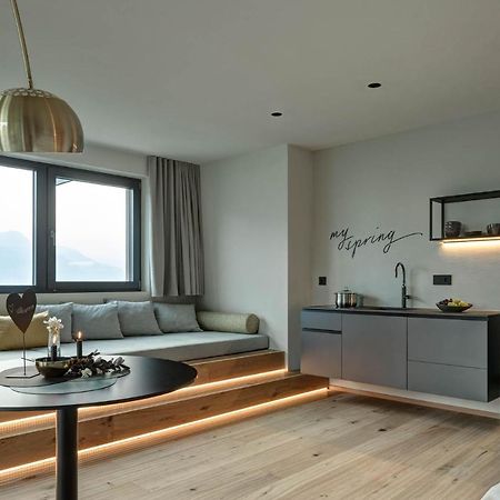 My Spring - Panoramic Suites Лана Экстерьер фото
