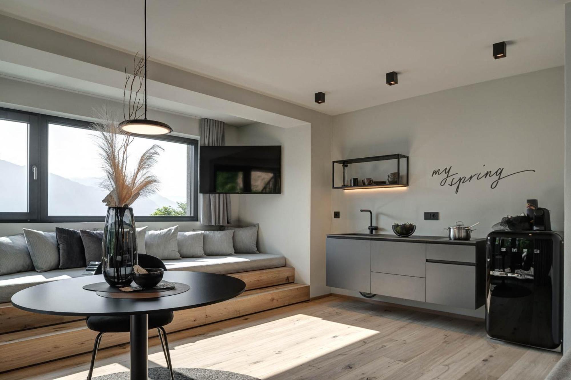 My Spring - Panoramic Suites Лана Номер фото