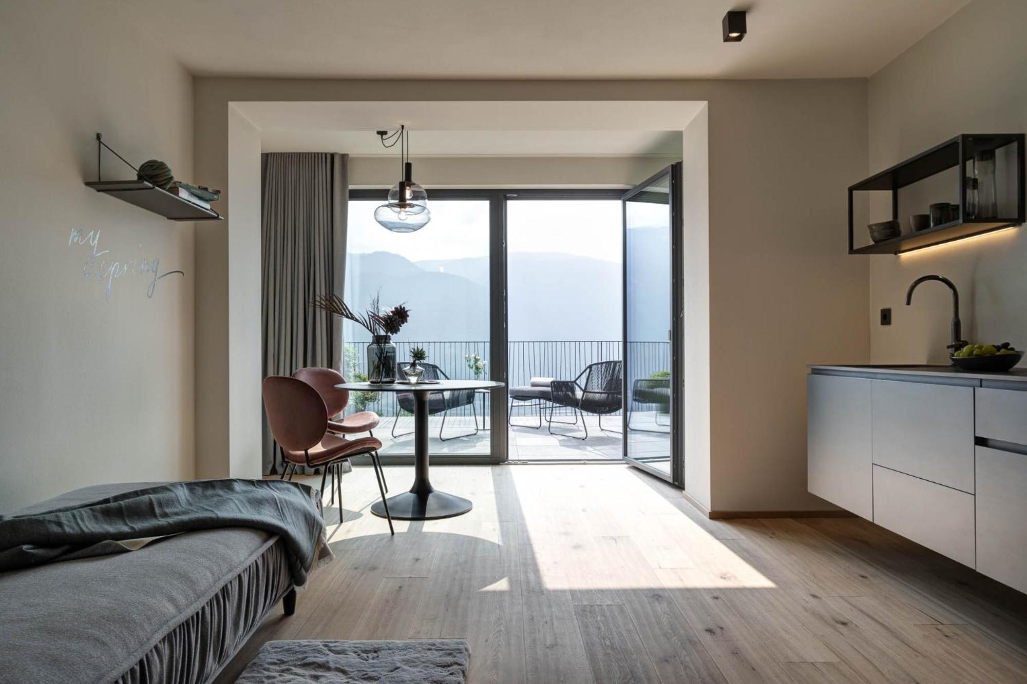 My Spring - Panoramic Suites Лана Номер фото